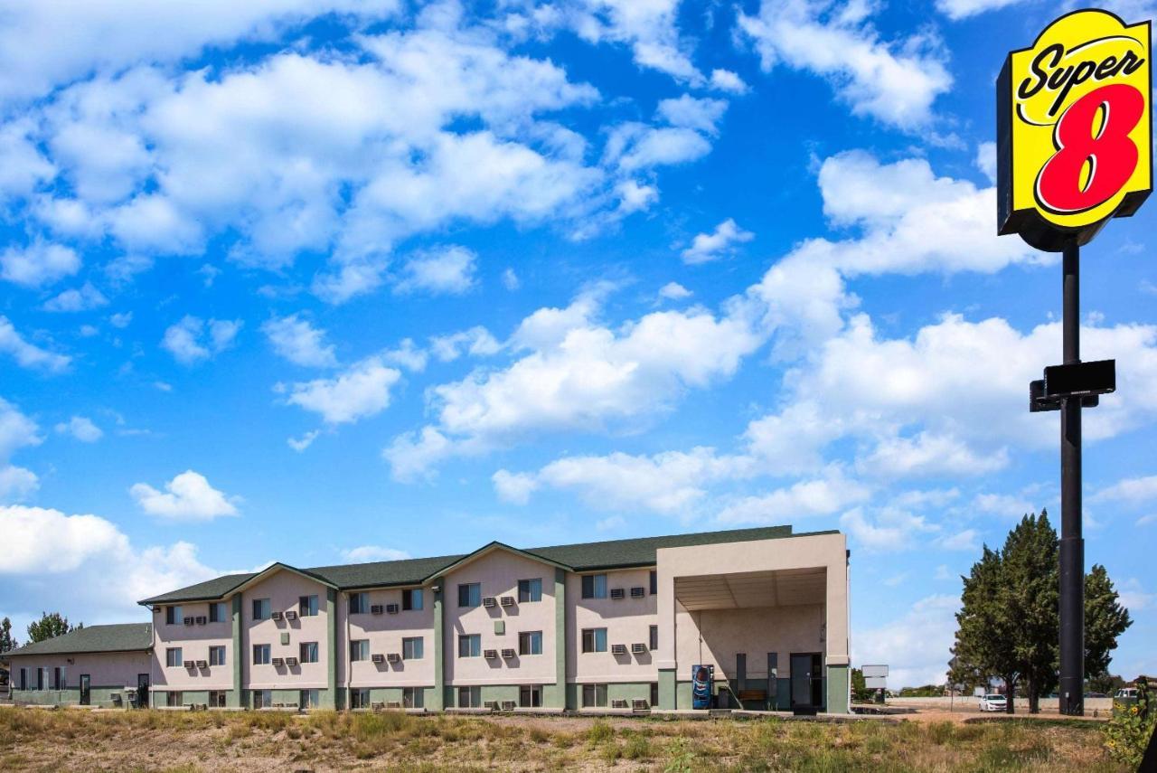 Super 8 By Wyndham Pueblo Hotell Eksteriør bilde