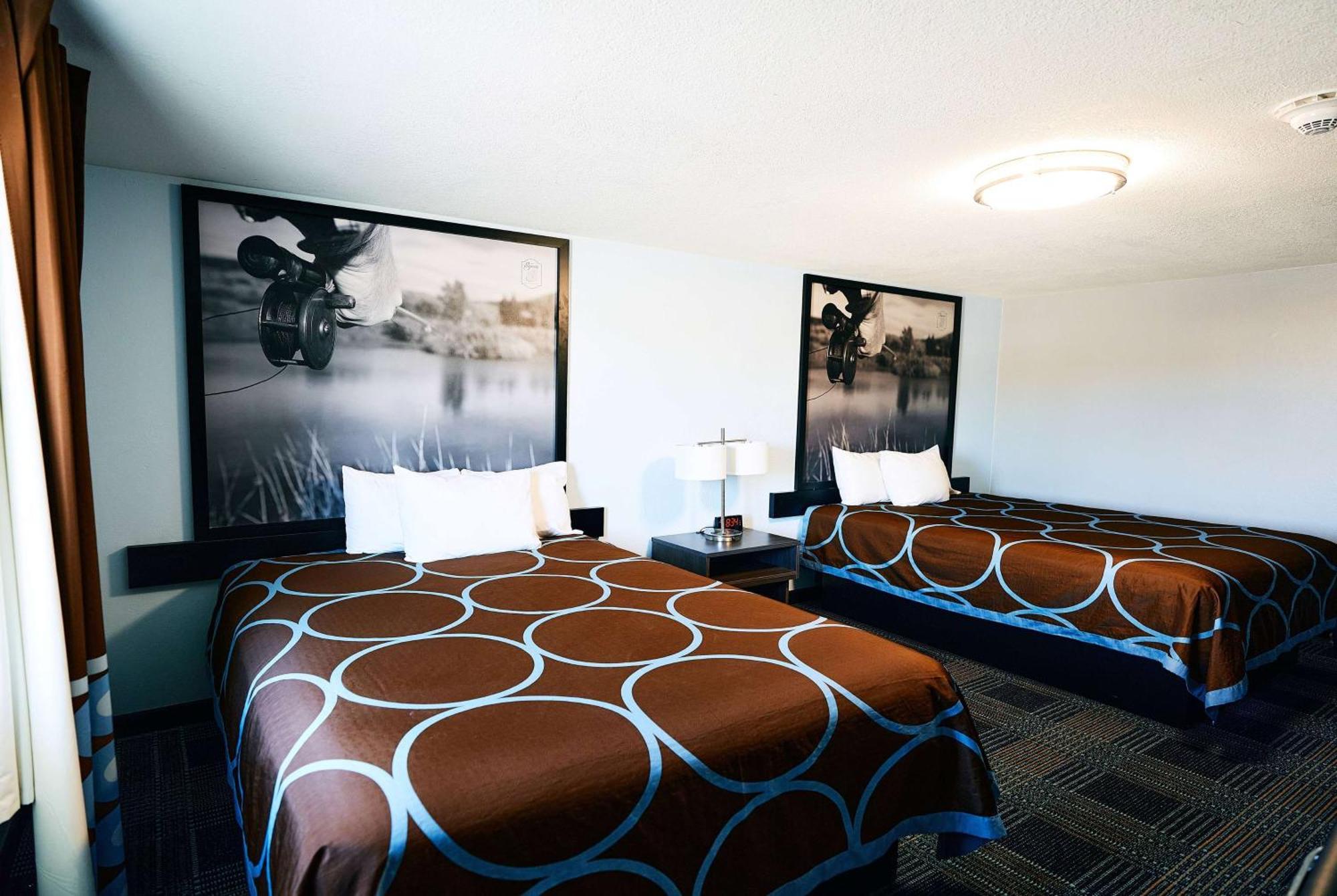 Super 8 By Wyndham Pueblo Hotell Eksteriør bilde